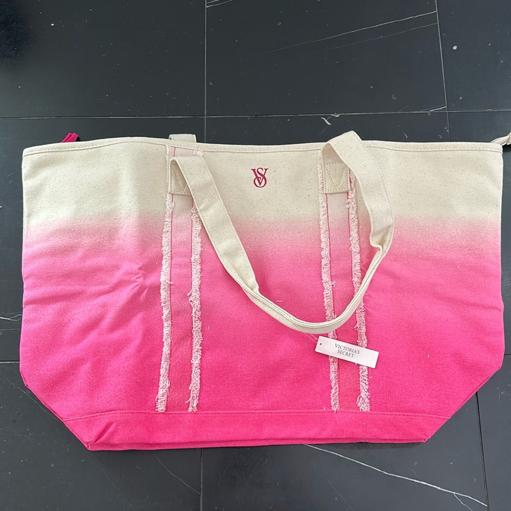 Victoria’s Secret Beach Tote